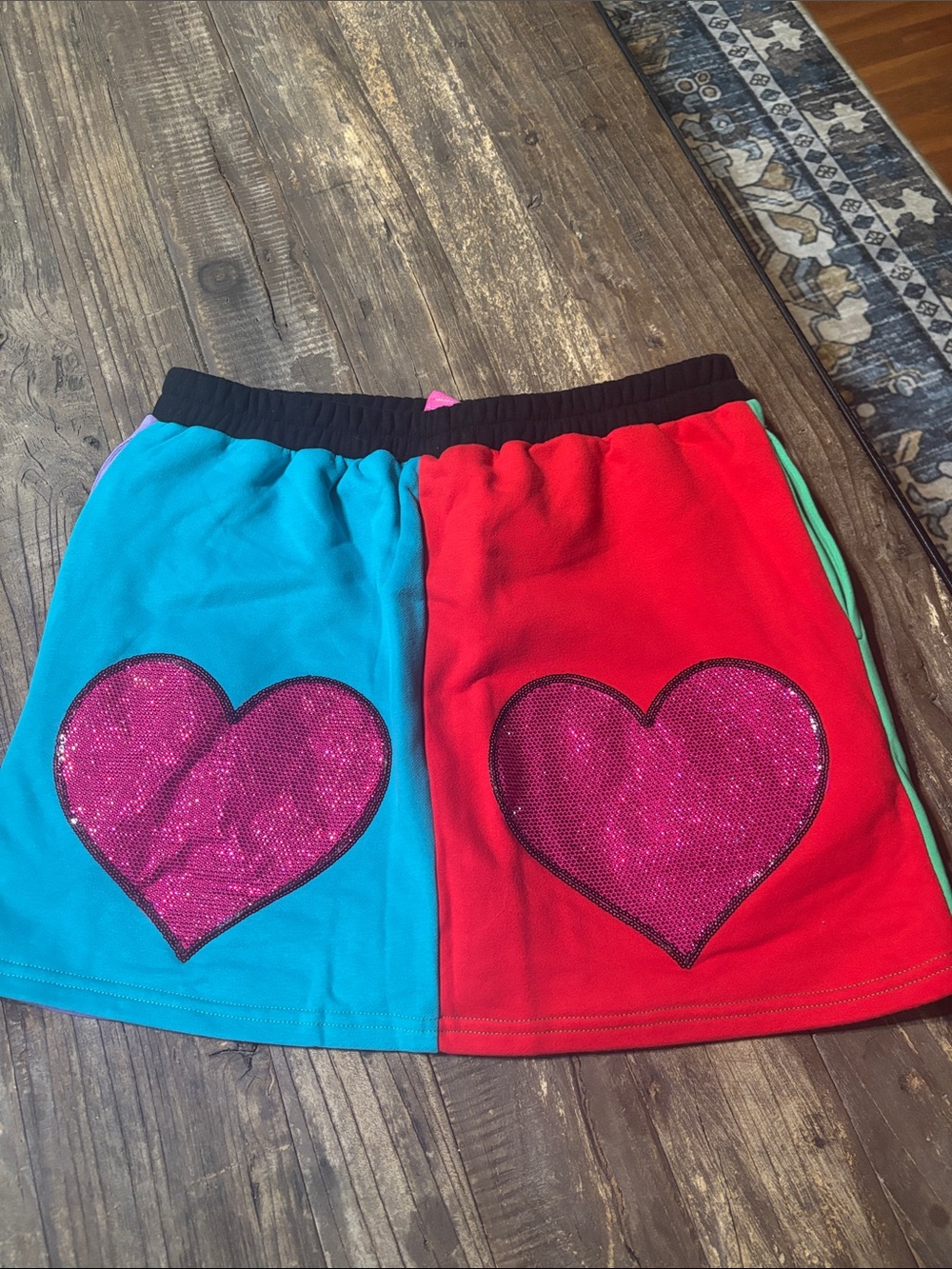QUEEN OF SPARKLES Turquoise & Red Colorblock Skirt with Pink Sequin Hearts